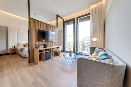 Suite Junior con terraza del hotel Occidental Diagonal 414