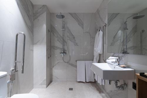 Habitación Doble Económica del hotel Boutique Cordial Malteses. Foto 2