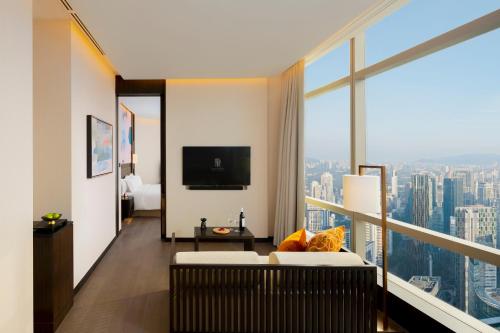 Suite Sky del hotel Banyan Tree Kuala Lumpur. Foto 4