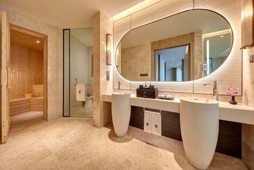 Suite Sky Sanctuary del hotel Banyan Tree Kuala Lumpur. Foto 3
