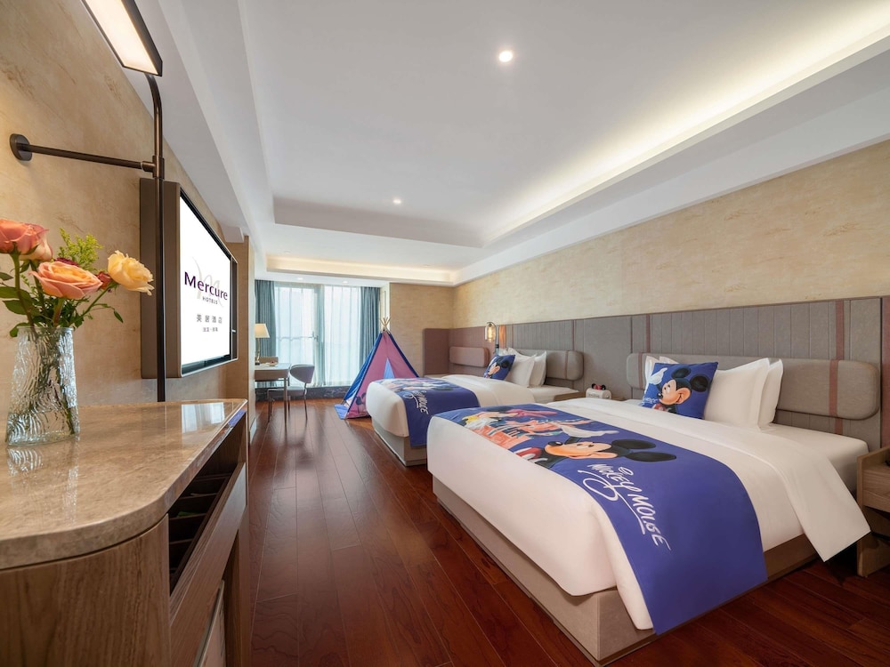 Habitación familiar, 2 camas individuales, vistas a la ciudad del hotel Mercure Chongqing Downtown. Foto 5