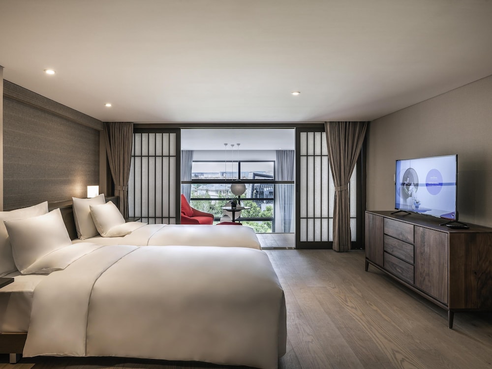 Suite Deluxe con 2 camas individuales del hotel Novotel Suites Shanghai Hongqiao
