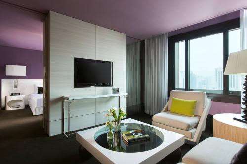 Suite residencial con 1 cama extragrande y acceso al Club Lounge del hotel The Plaza Seoul, Autograph Collection. Foto 3