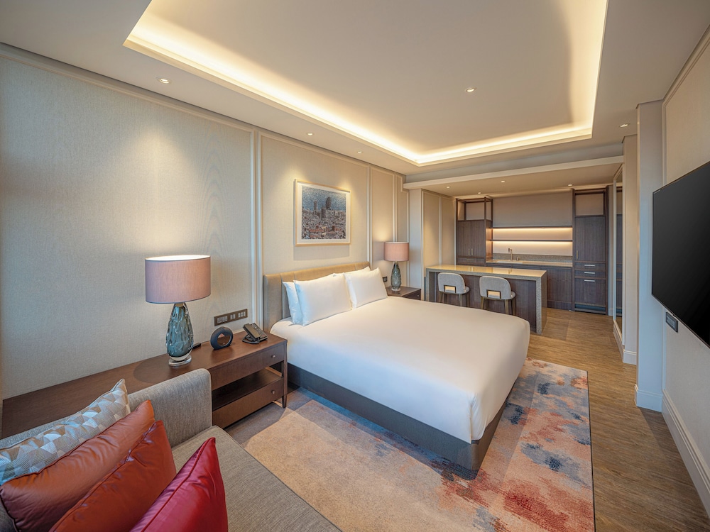 Suite junto a la Piscina con 1 Cama King del hotel The Ambassador Seoul - A Pullman. Foto 1