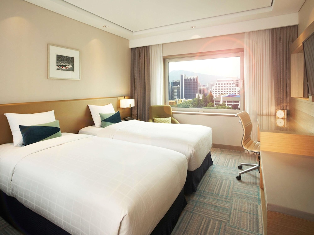 Habitación ejecutiva con 2 camas individuales del hotel Novotel Ambassador Seoul Gangnam