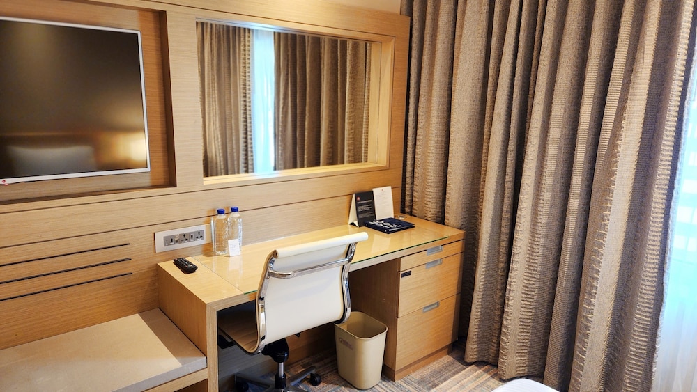 Habitación ejecutiva con 2 camas individuales del hotel Novotel Ambassador Seoul Gangnam. Foto 2