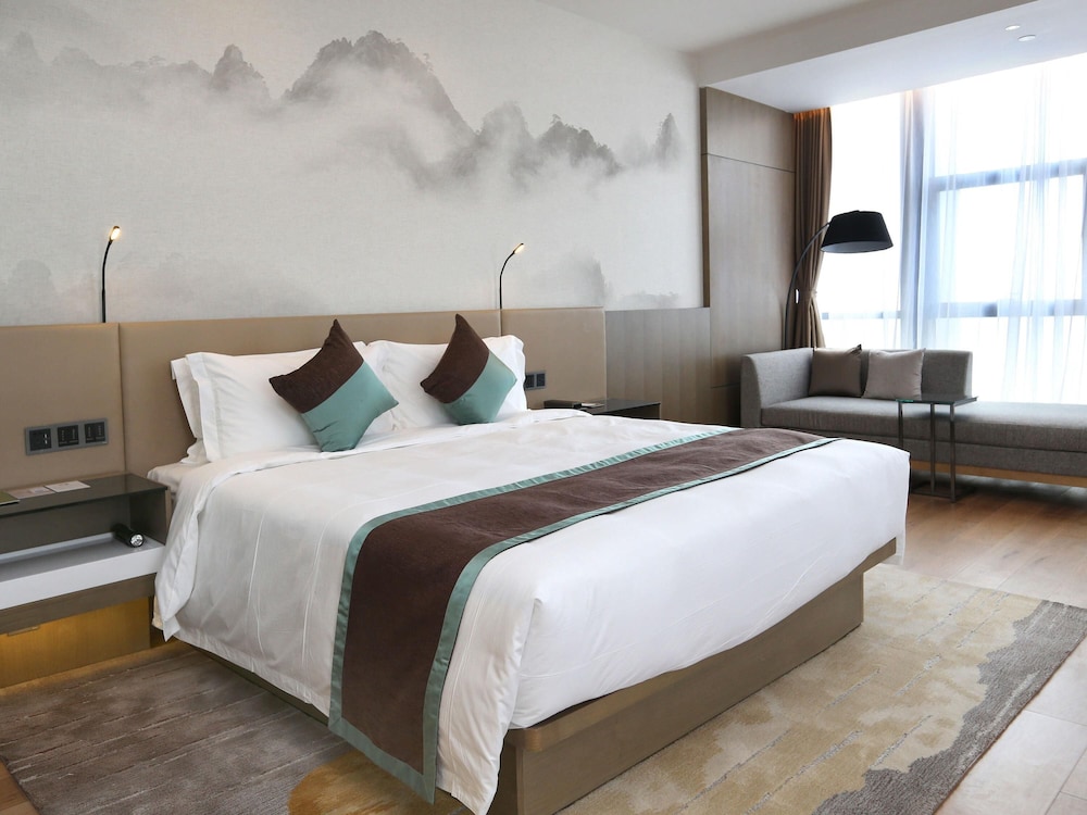Habitación estándar con 1 cama king size del hotel Novotel Deqing Moganshan
