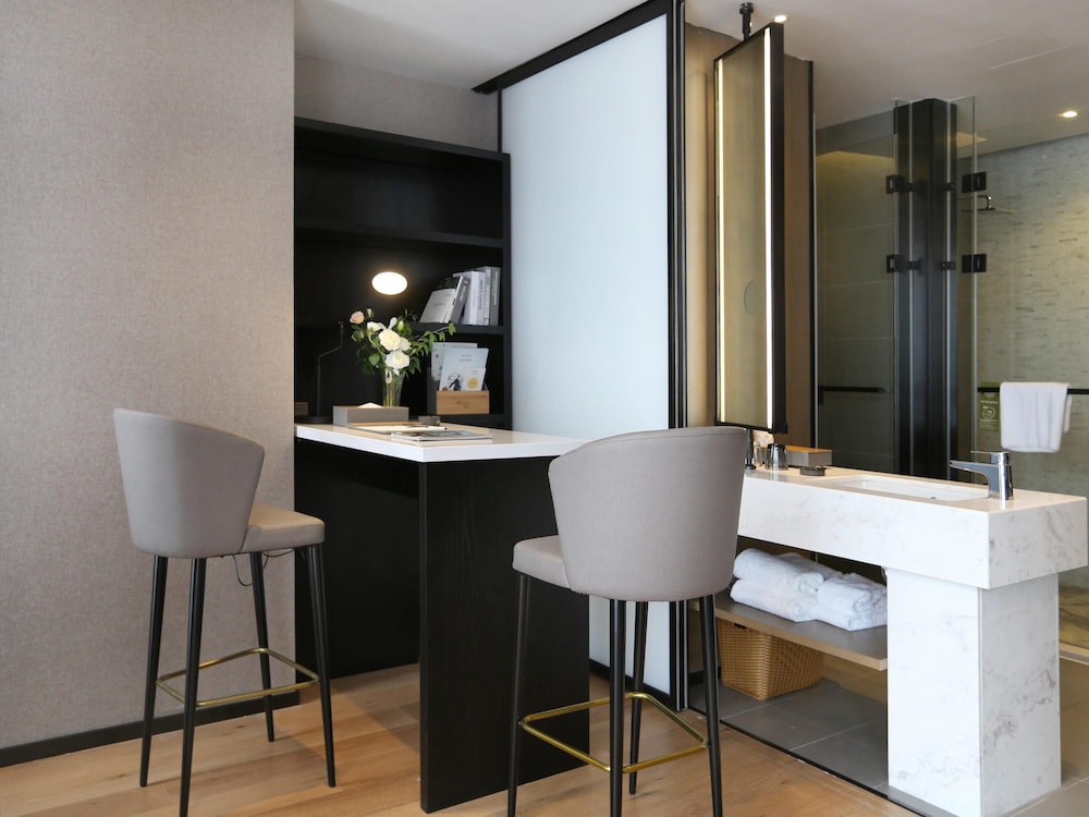 Habitación Deluxe con 2 camas individuales del hotel Novotel Deqing Moganshan