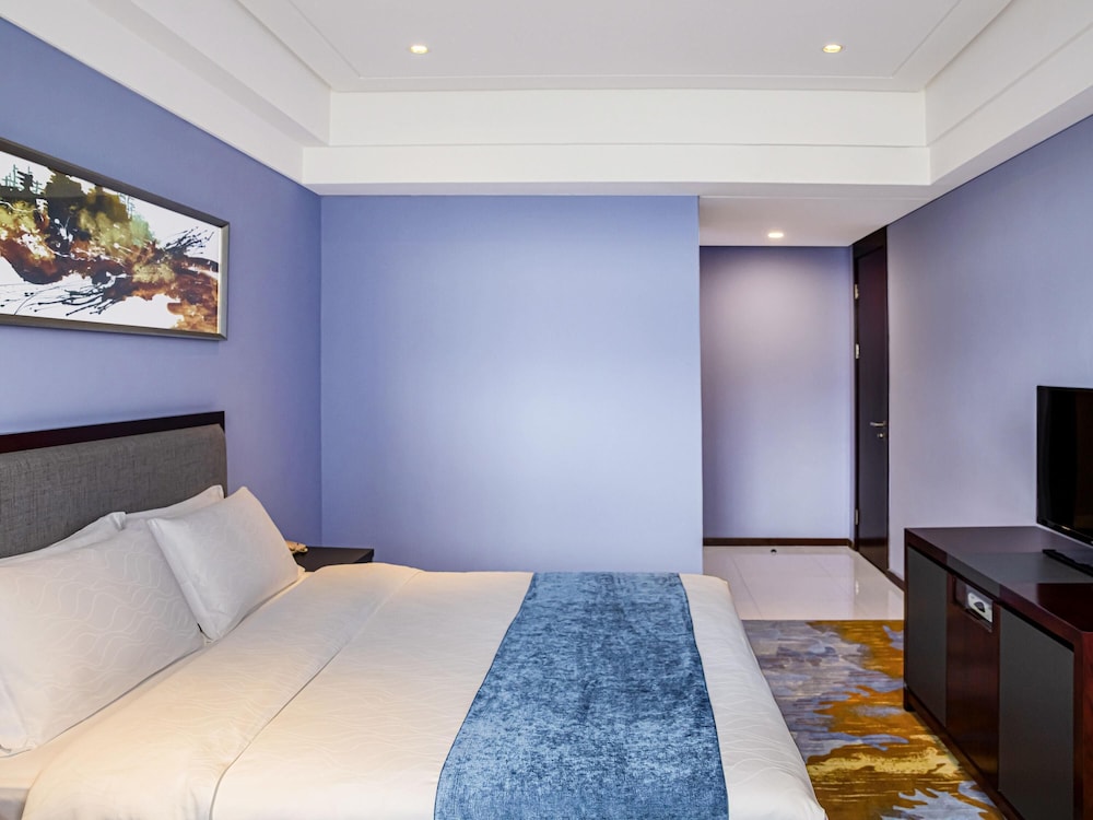 Suite superior con 1 cama king size del hotel Novotel Guiyang Panjiang