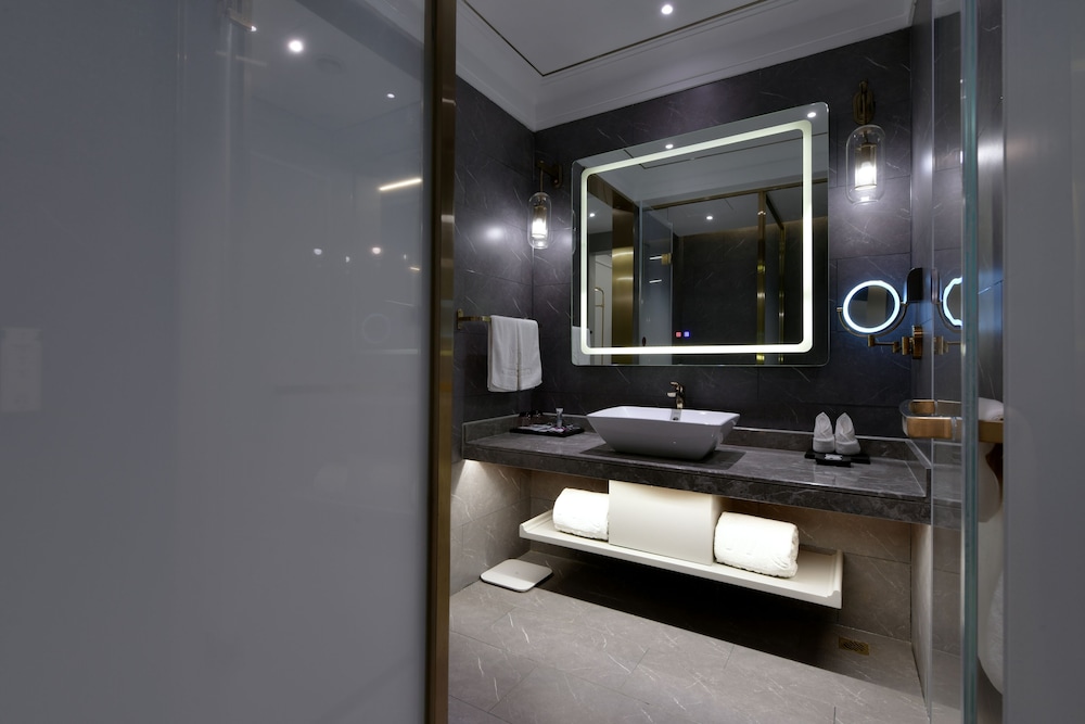 Habitación estándar, 1 cama de matrimonio grande del hotel Mercure Taiyuan Jinyang. Foto 4