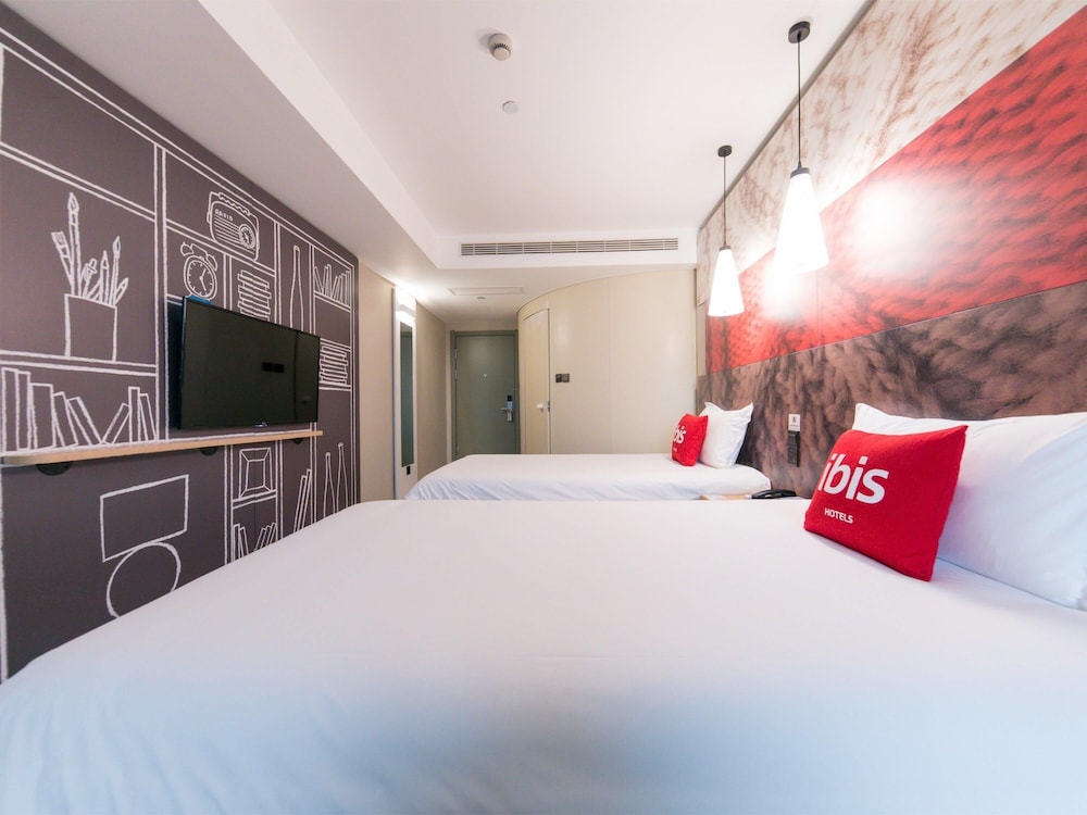 Habitación con 2 camas individuales del hotel Ibis Hangzhou West Lake Qingchun Rd. Foto 4