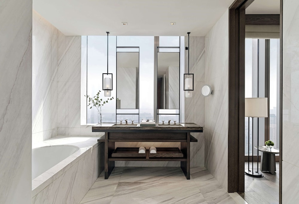 Suite Ejecutiva del hotel Park Hyatt Shenzhen. Foto 4
