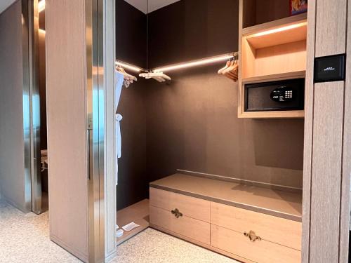 Gran Suite Deluxe, 1 Cama King del hotel Grand Hyatt Hefei. Foto 6