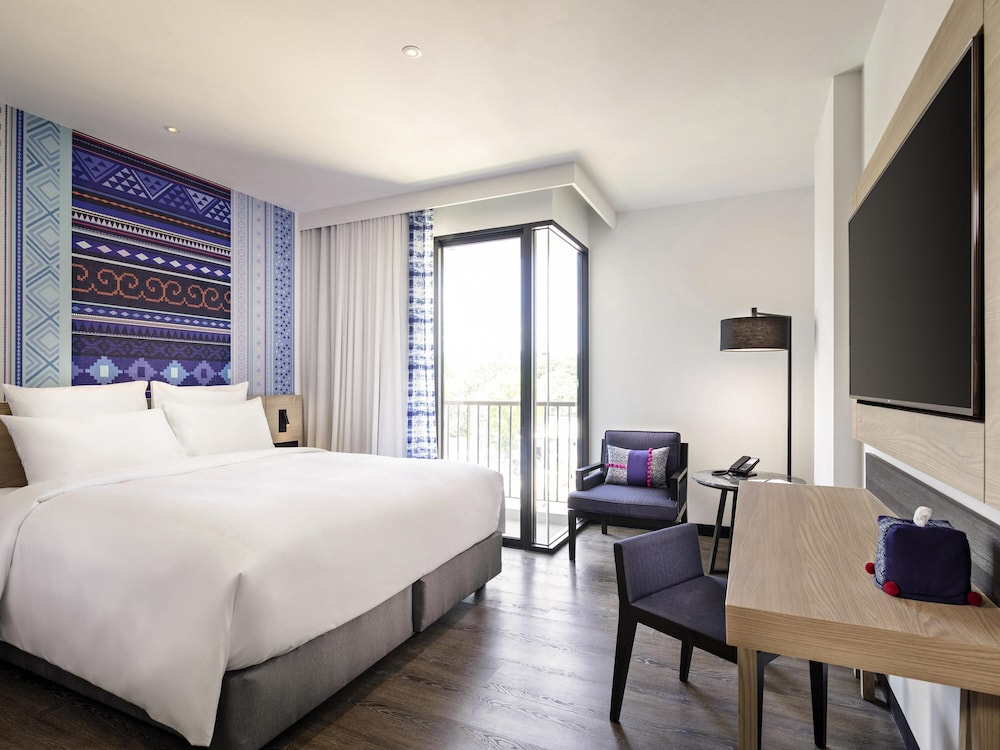 Habitación Superior con Cama King y Balcón del hotel Novotel Chiangmai Nimman Journeyhub