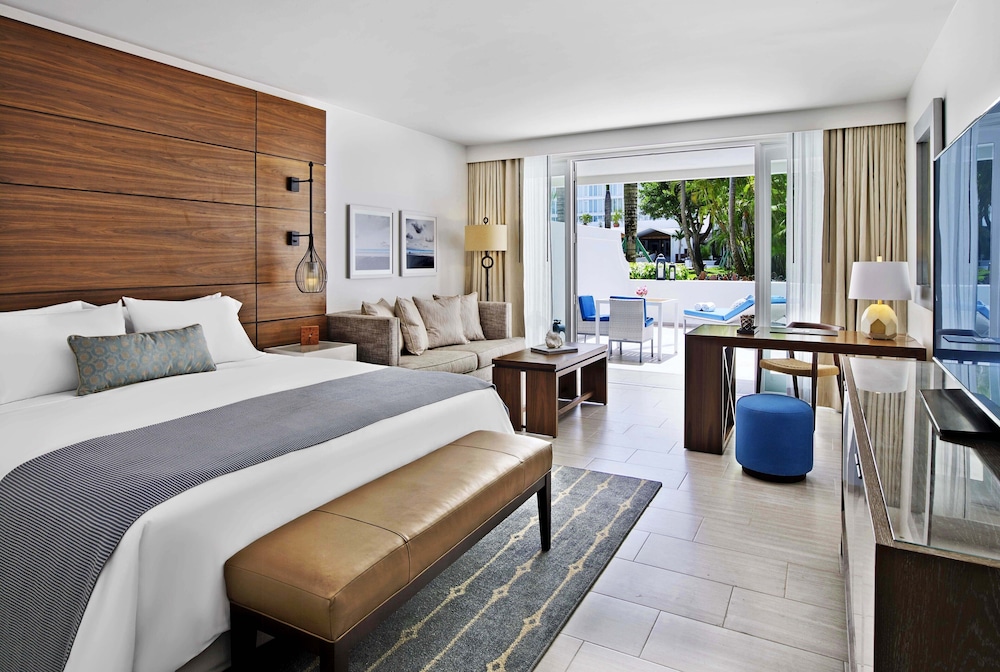 VILLA CON BALCÓN Y 1 CAMA KING SIZE. 45 m². Cerca de la piscina, balcón privado del hotel Fairmont El San Juan