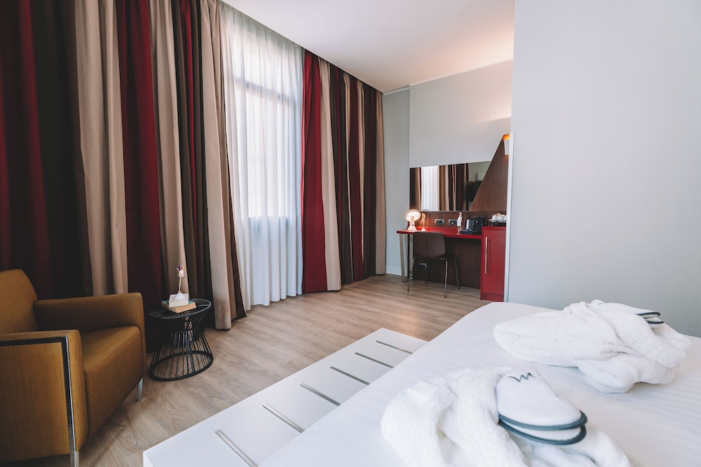 Habitación Privilege con 1 cama doble del hotel Mercure Roma Piazza Bologna. Foto 1