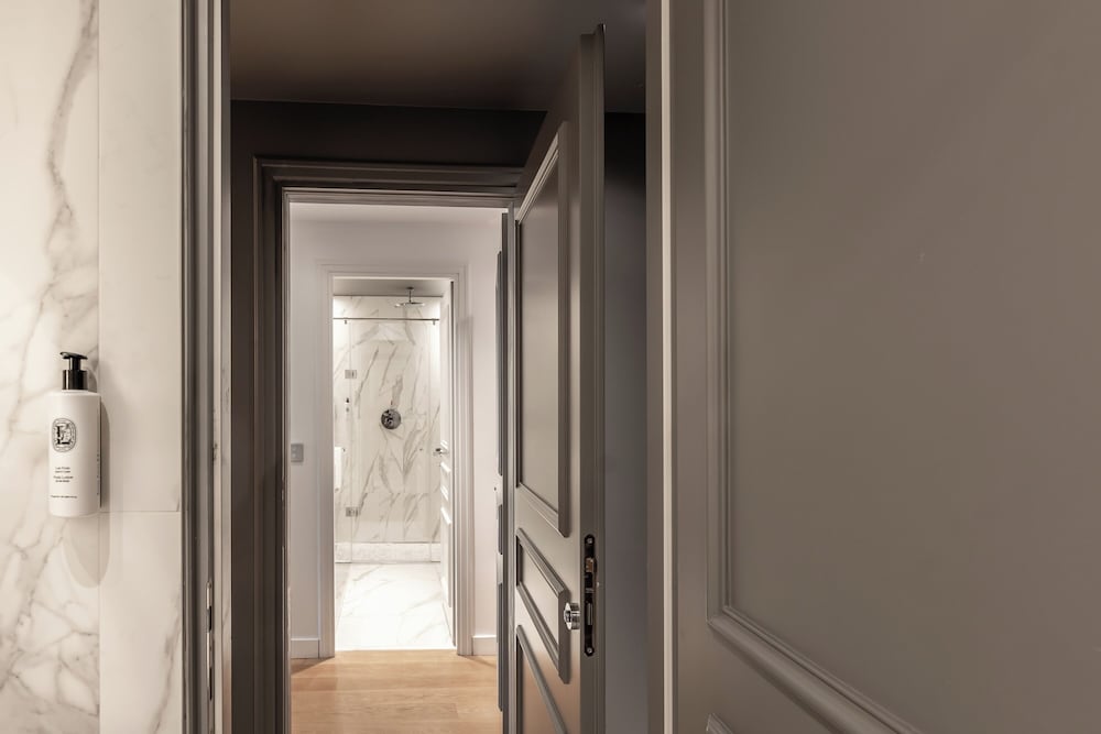 Habitación Familiar Luxury, 2 Habitaciones Conectadas del hotel Sofitel Rome Villa Borghese. Foto 18