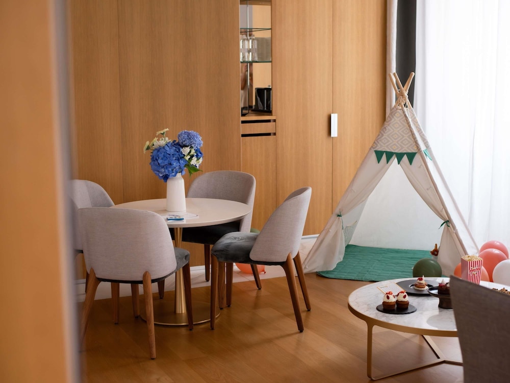 Suite Familiar Deluxe, 2 Habitaciones Conectadas del hotel Sofitel Rome Villa Borghese. Foto 10