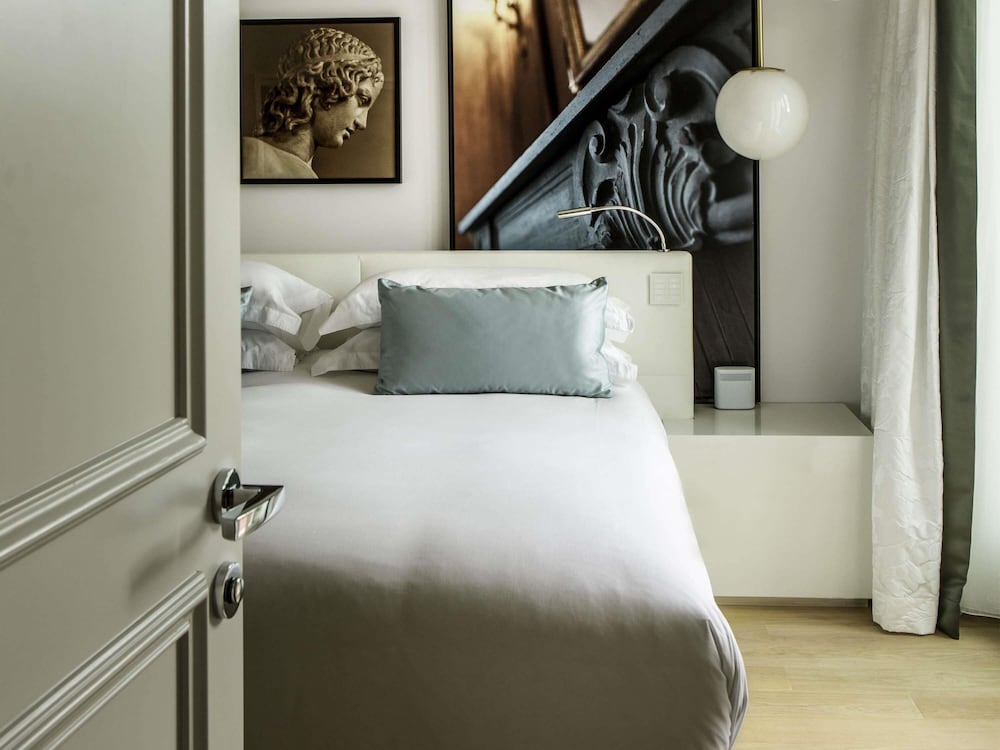 Habitación Luxury del hotel Sofitel Rome Villa Borghese. Foto 7