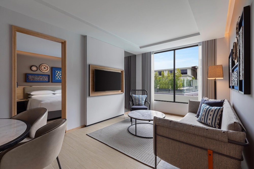 Suite familiar, 2 habitaciones del hotel Four Points By Sheraton Phuket Patong Beach Resort. Foto 8