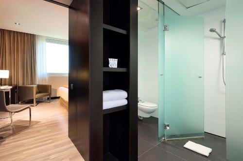 Suite del hotel Exe Puerto De Sagunto. Foto 3
