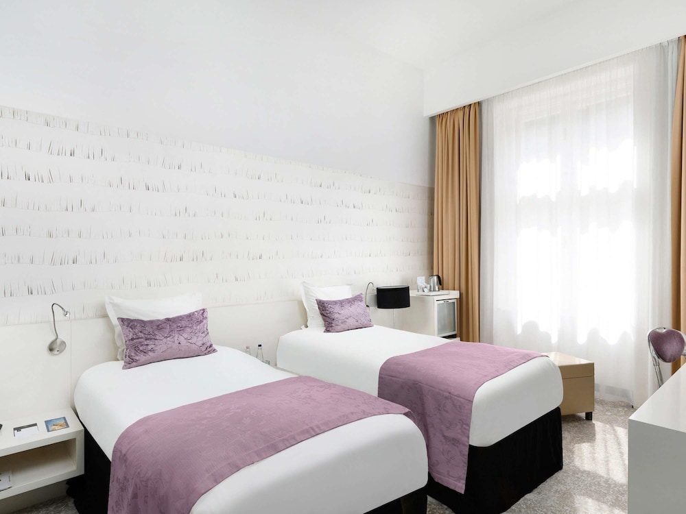 Habitación Classic con 2 camas individuales del hotel Nemzeti Budapest – Mgallery. Foto 1