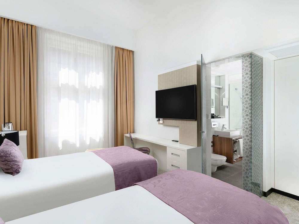 Habitación Classic con 2 camas individuales del hotel Nemzeti Budapest – Mgallery. Foto 7