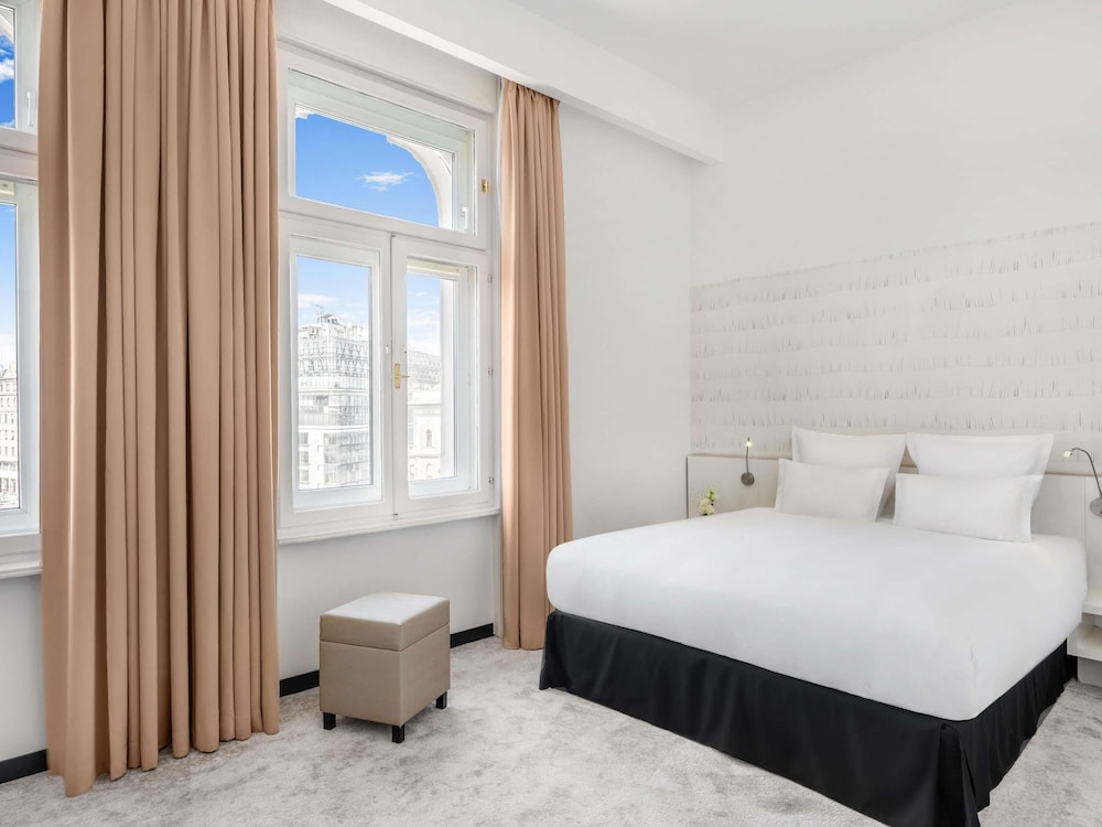 Habitación Superior con una cama doble del hotel Nemzeti Budapest – Mgallery