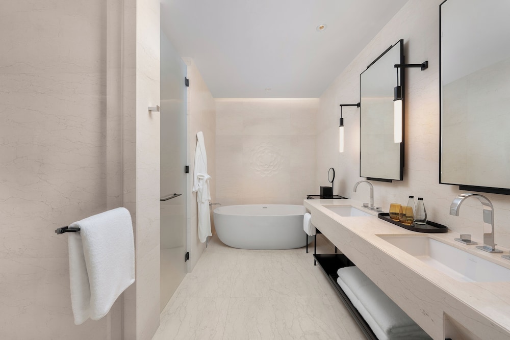 1 Cama King del hotel Park Hyatt Bangkok. Foto 3