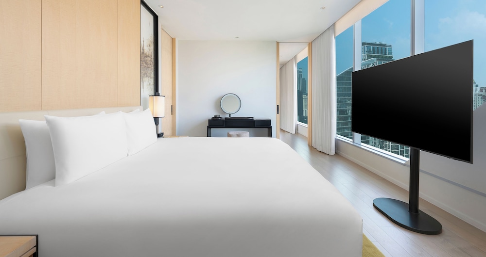 Suite Gobernador del hotel Park Hyatt Bangkok. Foto 2