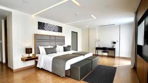 Suite con Vistas a la Piscina del hotel Canalis Suvarnabhumi Airport. Foto 1