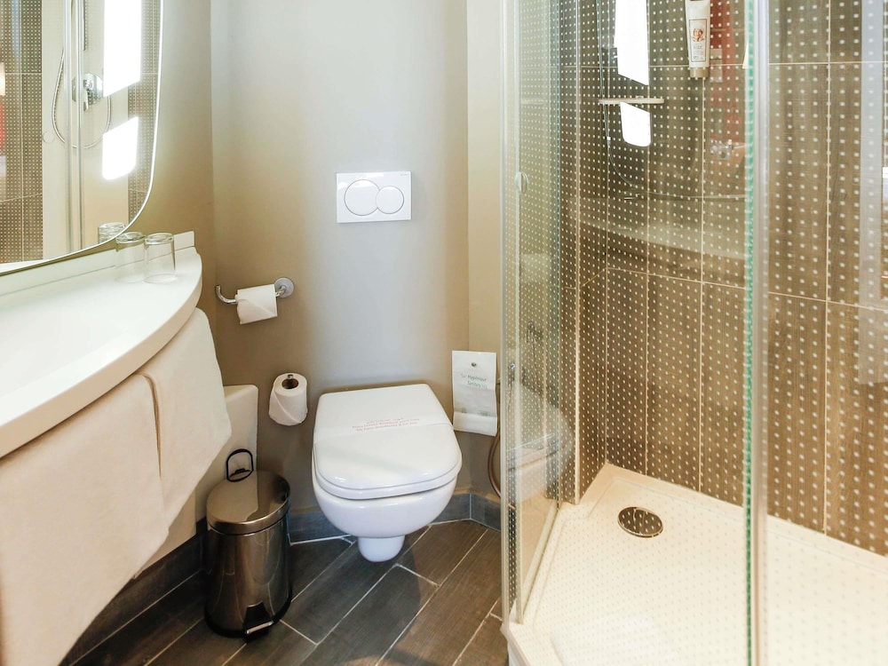 Habitación, 2 camas individuales del hotel Ibis Amsterdam Centre. Foto 5