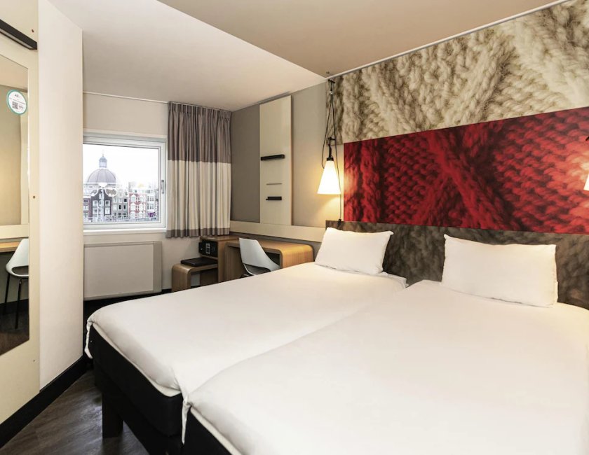 Habitación, 2 camas individuales (Cosy) del hotel Ibis Amsterdam Centre. Foto 1