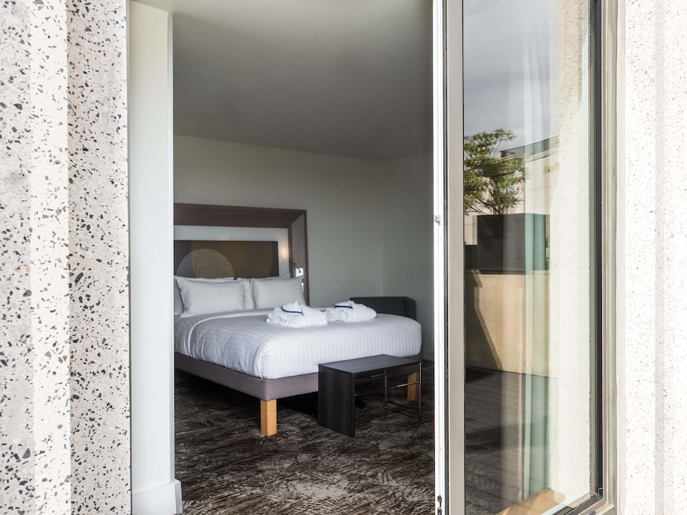 Habitación ejecutiva, 1 cama doble, terraza del hotel Novotel Paris Gare de Lyon. Foto 7