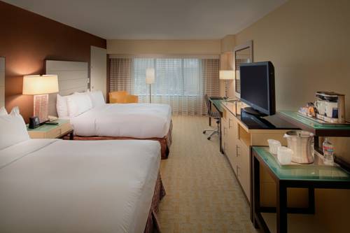 Habitación Doble - 2 camas dobles del hotel Hilton Los Angeles Airport