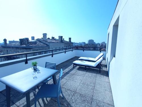 Estudio con terraza del hotel Victoria Garden Bordeaux Centre. Foto 2