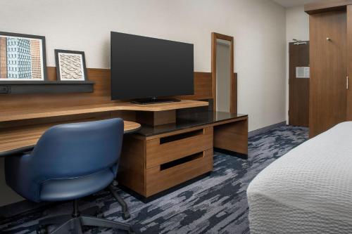 Habitación con 2 camas grandes del hotel Fairfield Inn and Suites by Marriott Ithaca. Foto 8