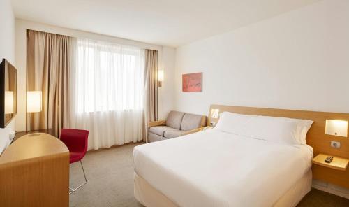 Habitación Doble Estándar del hotel Sercotel Valladolid. Foto 3