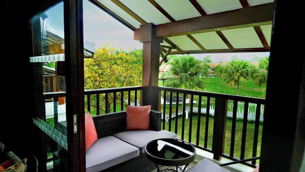 Habitación Deluxe, 1 cama de matrimonio grande del hotel Pullman Luang Prabang. Foto 8