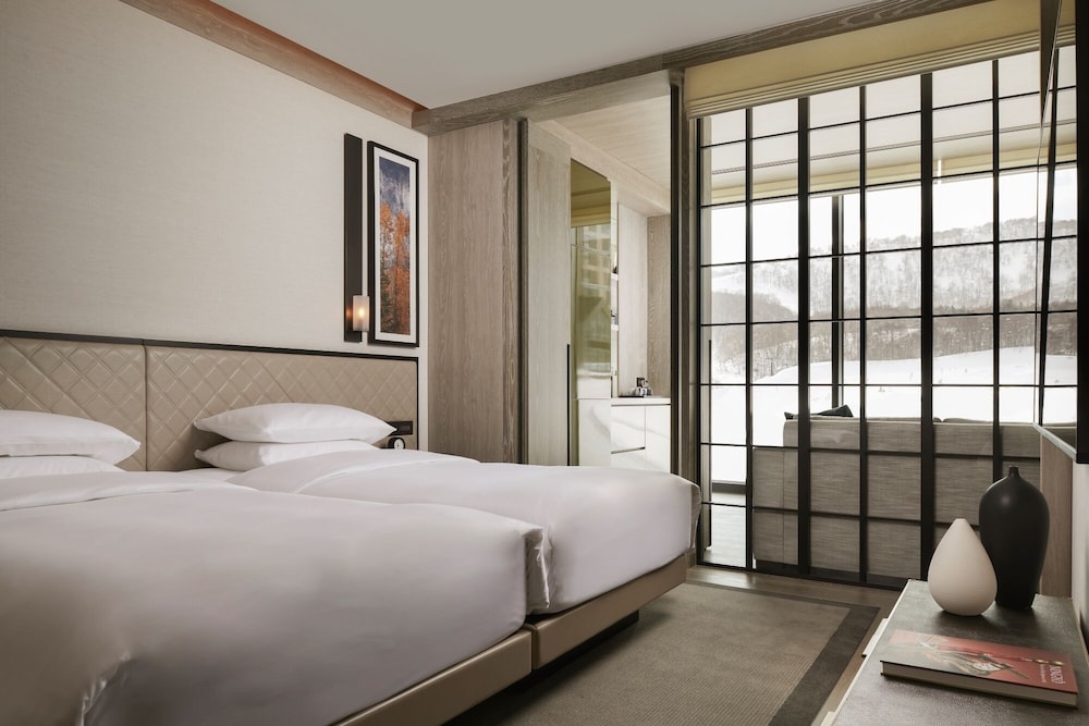Suite, 2 camas individuales, vistas a la montaña del hotel Park Hyatt Niseko Hanazono
