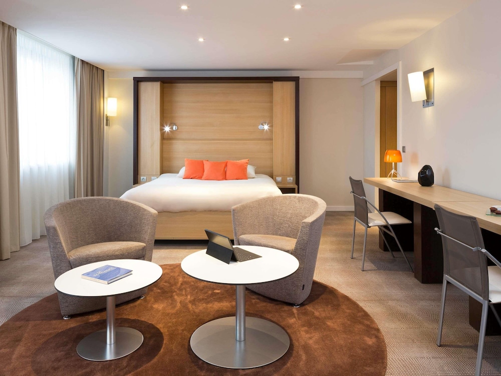 Habitación ejecutiva, 1 cama de matrimonio del hotel Novotel Paris Roissy CDG Convention