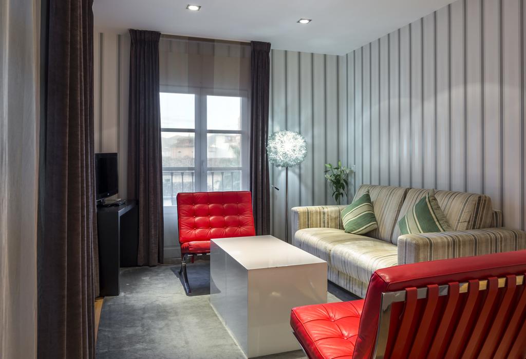 Apartamento 1 habitación Anexo del hotel Larios Málaga. Foto 1