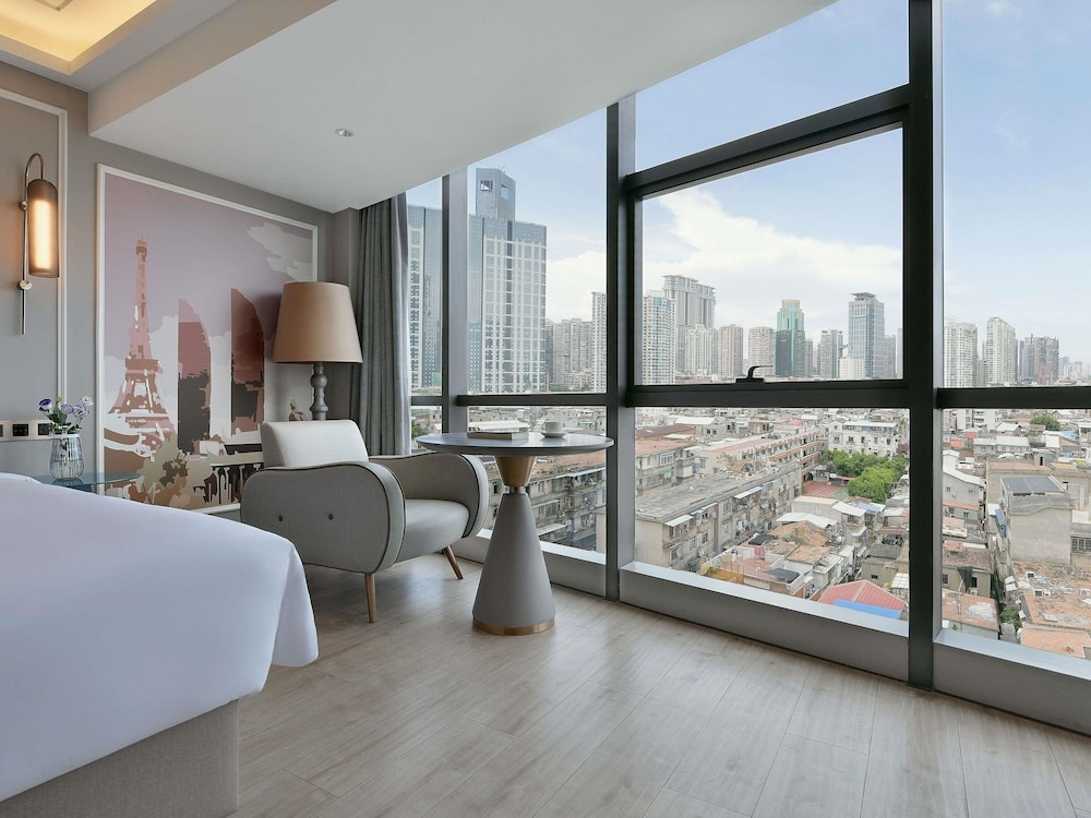 Habitación superior, 2 camas individuales del hotel Mercure Xiamen On The Bund. Foto 1