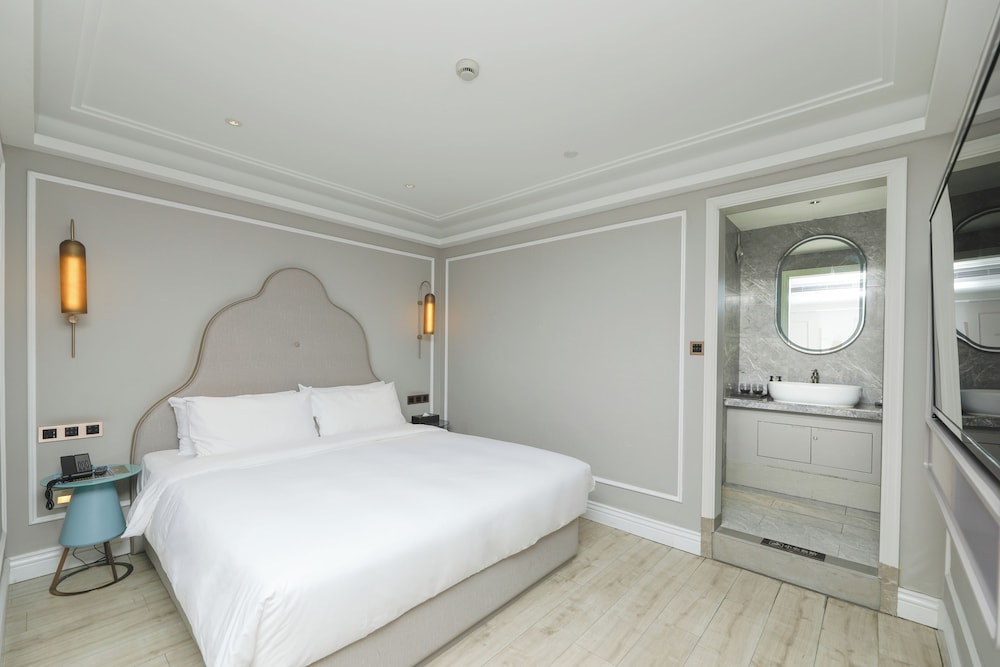 Privilege, Habitación Confort, 1 cama de matrimonio grande del hotel Mercure Xiamen On The Bund