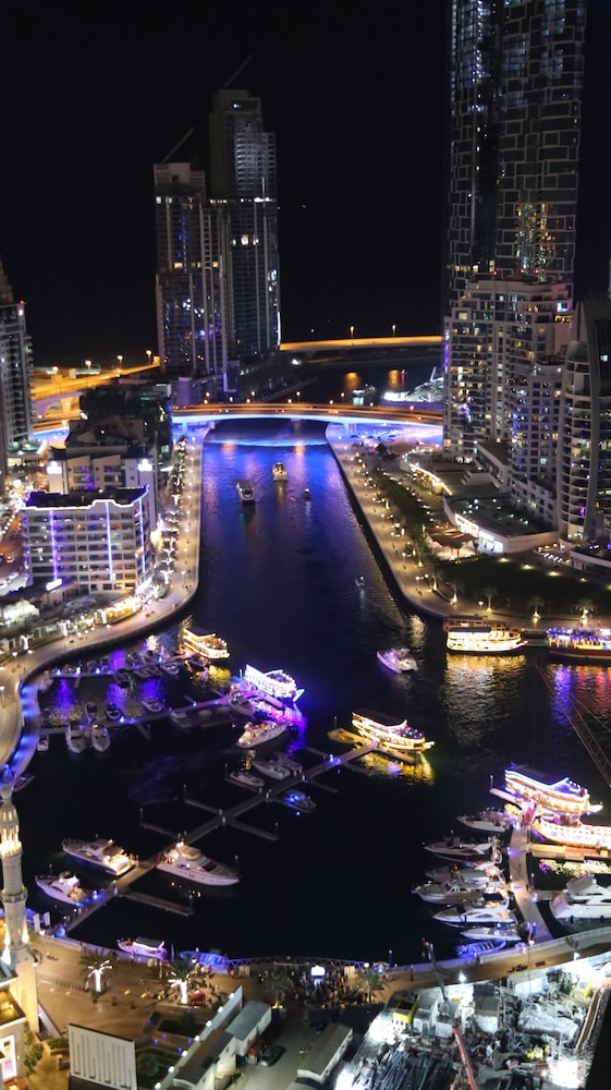 Habitación Deluxe, 1 cama de matrimonio grande, vistas al puerto deportivo del hotel Stella Di Mare Dubai Marina. Foto 7