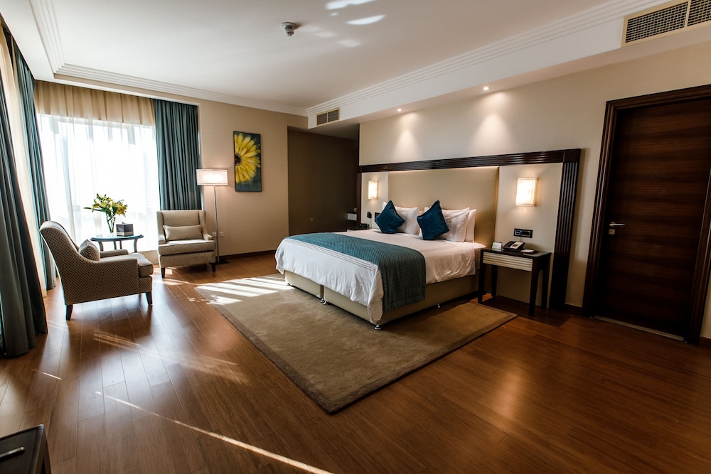 Suite Deluxe, vistas a la ciudad del hotel Stella Di Mare Dubai Marina