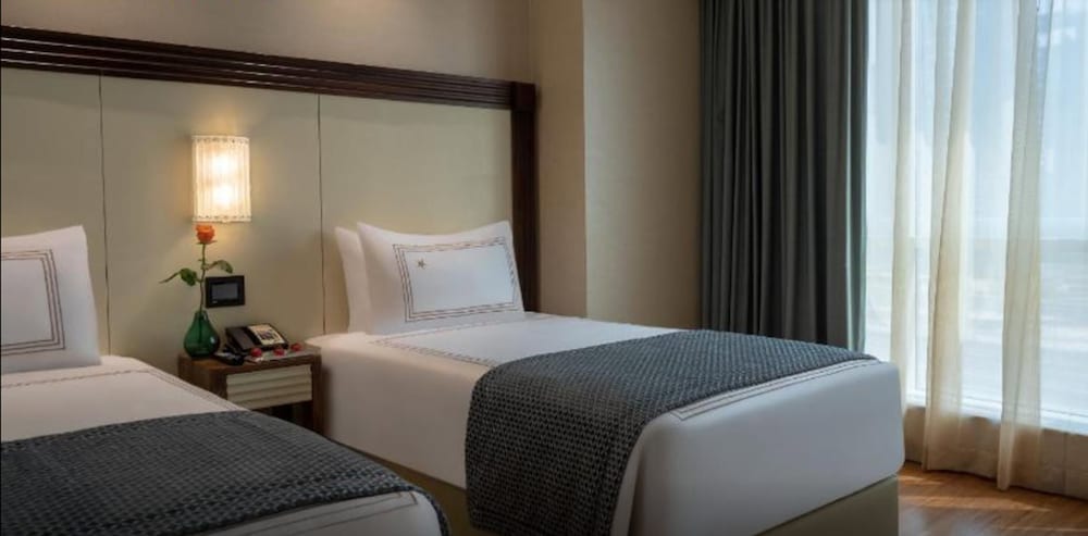 Habitación Deluxe Twin, vistas a la ciudad del hotel Stella Di Mare Dubai Marina