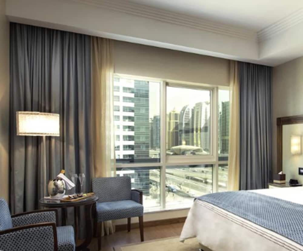 Habitación Deluxe Twin, vistas a la ciudad del hotel Stella Di Mare Dubai Marina. Foto 2
