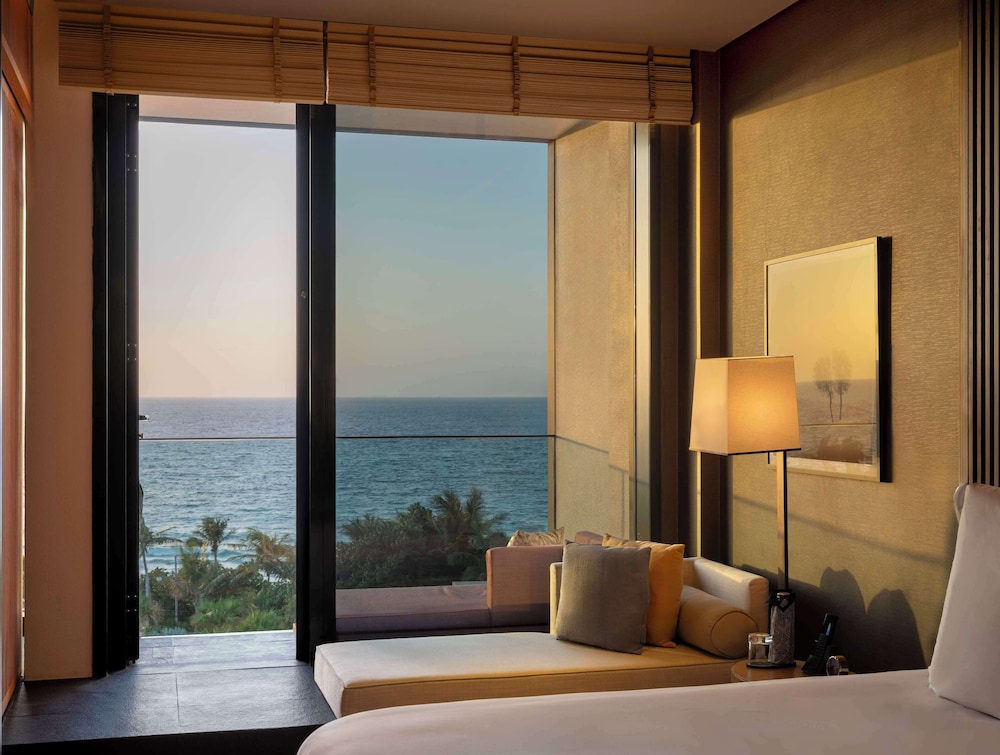 Habitación Serenity con Vistas al Mar del hotel Banyan Tree Dubai at Bluewaters. Foto 2