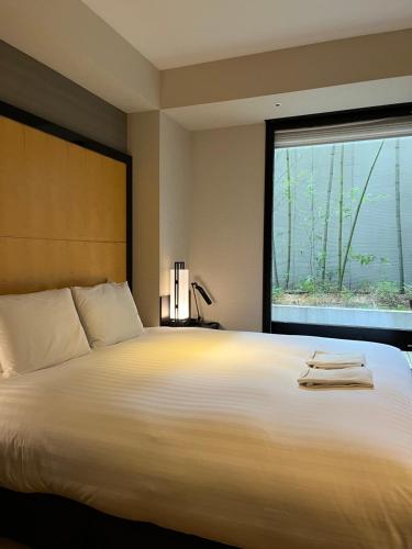 Habitación Deluxe con cama extragrande - Adaptada para personas de movilidad reducida - No fumadores del hotel KOKO Premier Kanazawa Korinbo. Foto 7